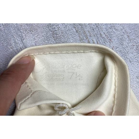 Vintage Crescendoe Womens Ivory 7.5 Leather Tailored Beaded Bow Design - Picture 5 of 7